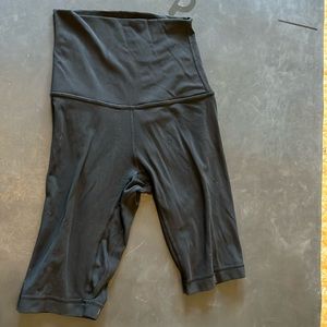 Lululemon bike short